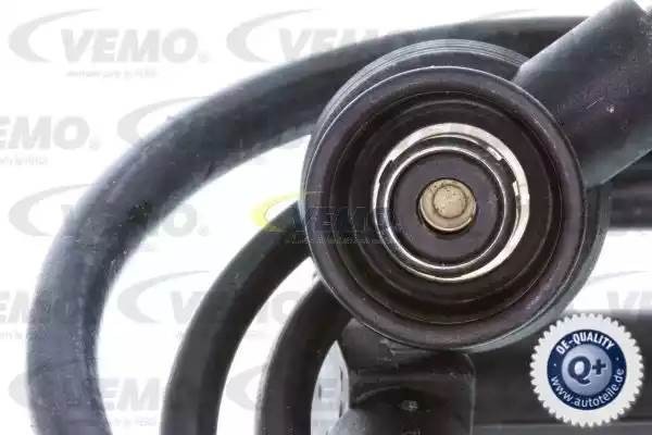 Датчик импульсов V30-72-0108 VEMO