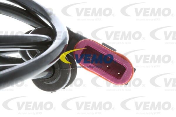 Датчик, частота вращения колеса V30-72-0168 VEMO