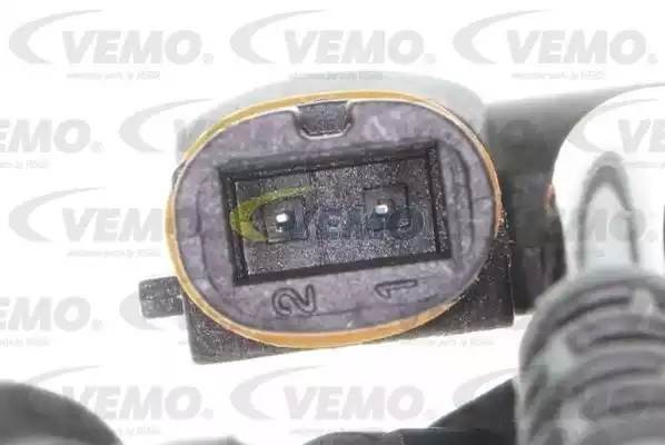 Датчик, частота вращения колеса V30-72-0145 VEMO