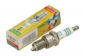 Свеча зажигания IW20 DENSO