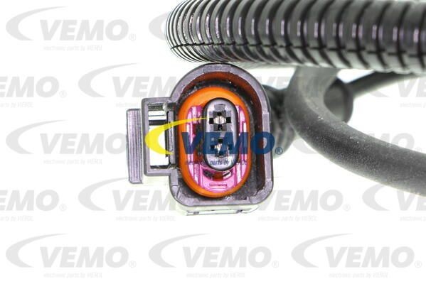 Датчик, частота вращения колеса V10-72-1027 VEMO