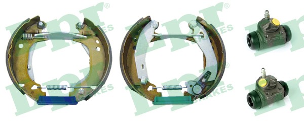 Комплект тормозных колодок OEK102 LPR