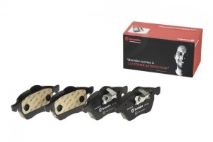 Комплект тормозных колодок, диско P59022 BREMBO