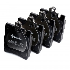 Комплект тормозных колодок, диско P50033 BREMBO