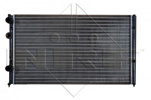 Радиатор, охлаждение двигател 58093 NRF
