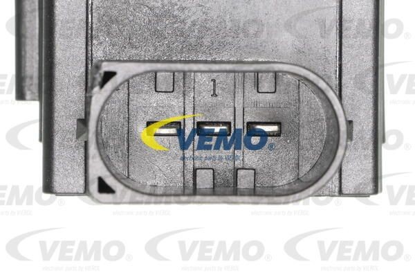 Катушка зажигания V30-70-0018 VEMO