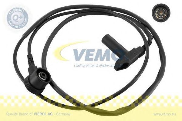 Датчик импульсов V30-72-0106 VEMO