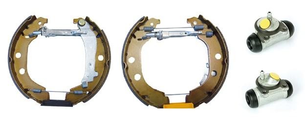 Комплект тормозных колодок K 61 067 BREMBO