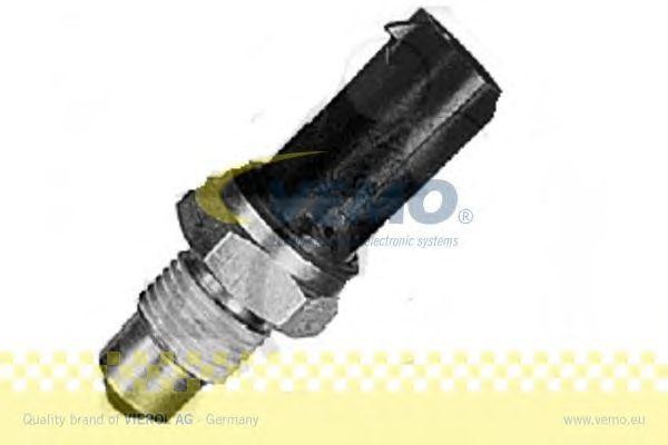 Выключатель, фара заднего хода V25-73-0011 VEMO