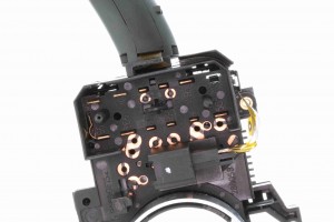 Переключатель подрулевой V15-80-3230 VEMO