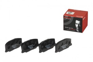 Комплект тормозных колодок, диско P 83 016 BREMBO