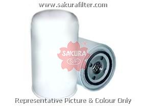 Фильтр масляный двигателя C7102 SAKURA