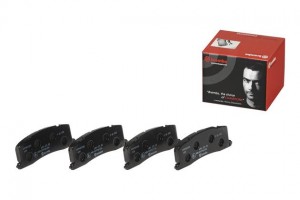 Комплект тормозных колодок, диско P 83 030 BREMBO