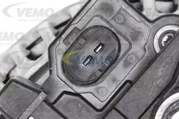 Генератор V30-13-42570 VEMO