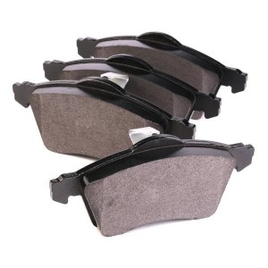 Комплект тормозных колодок, диско P85047 BREMBO