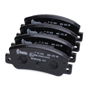 Комплект тормозных колодок, диско P 23 032 BREMBO