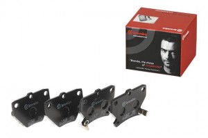Комплект тормозных колодок, диско P83052 BREMBO