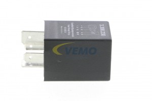 Реле, топливный насос V15-71-0014 VEMO
